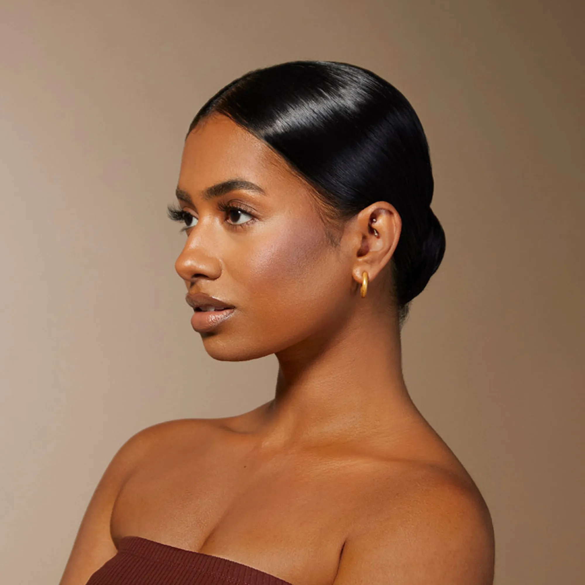 Lockdown Luxe Pressed Powder - Image 14
