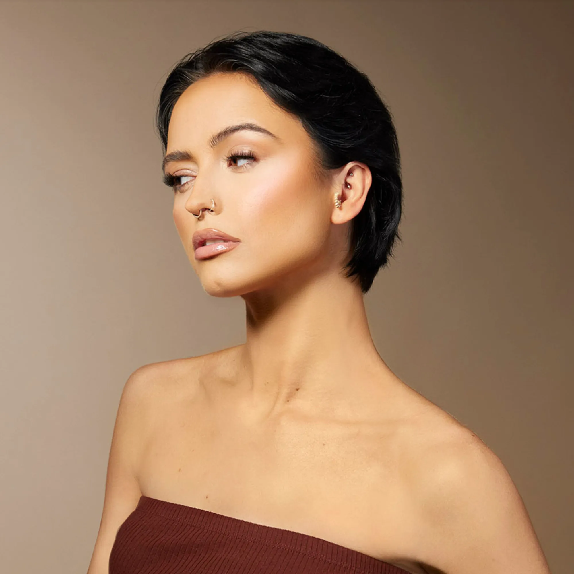 Lockdown Luxe Pressed Powder - Image 4