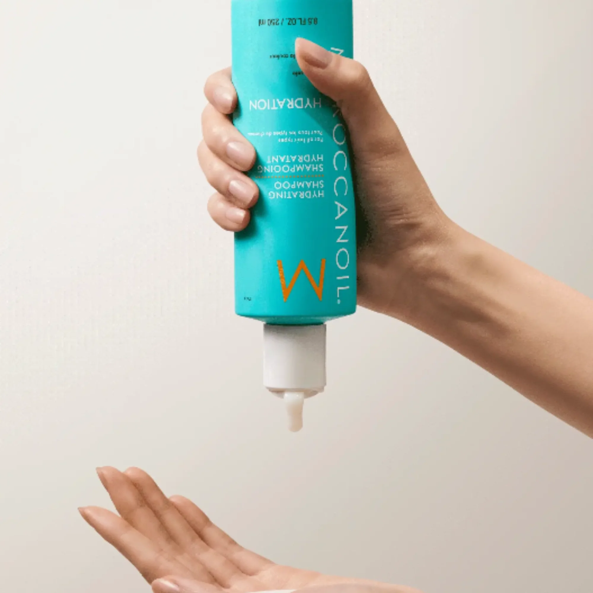 Moroccanoil - Hydrating Shampoo - Image 2