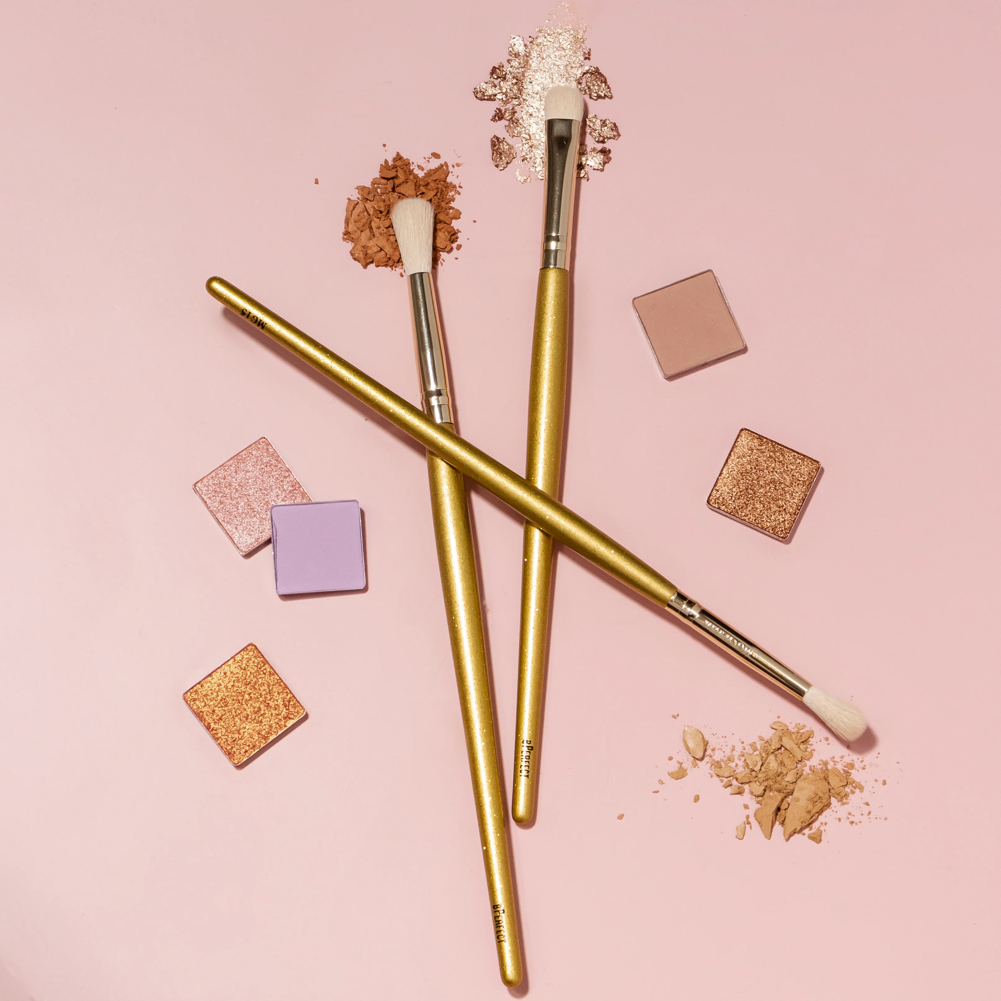 Mrs Glam - MG15 - Eyeshadow Brush - Image 3