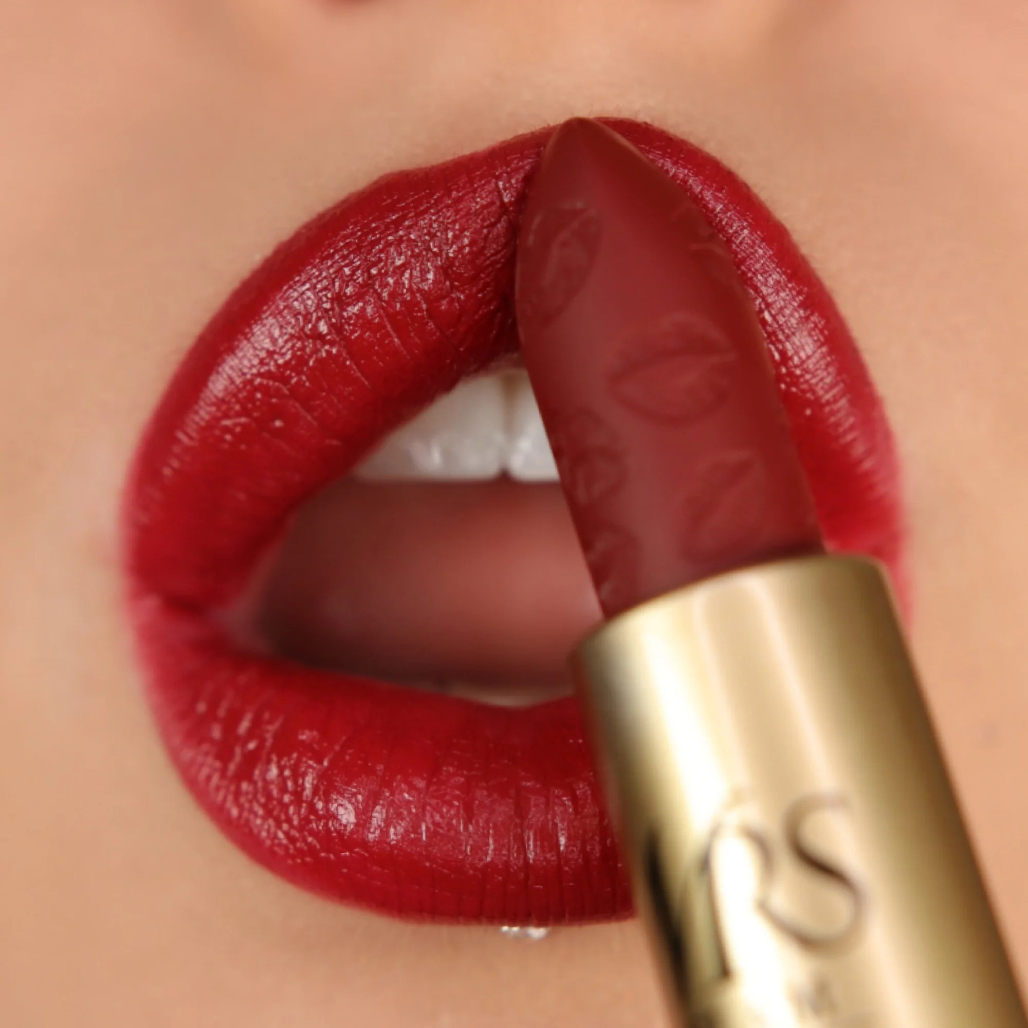 Mrs Glam - Mrs Kisses Lipstick - Image 25