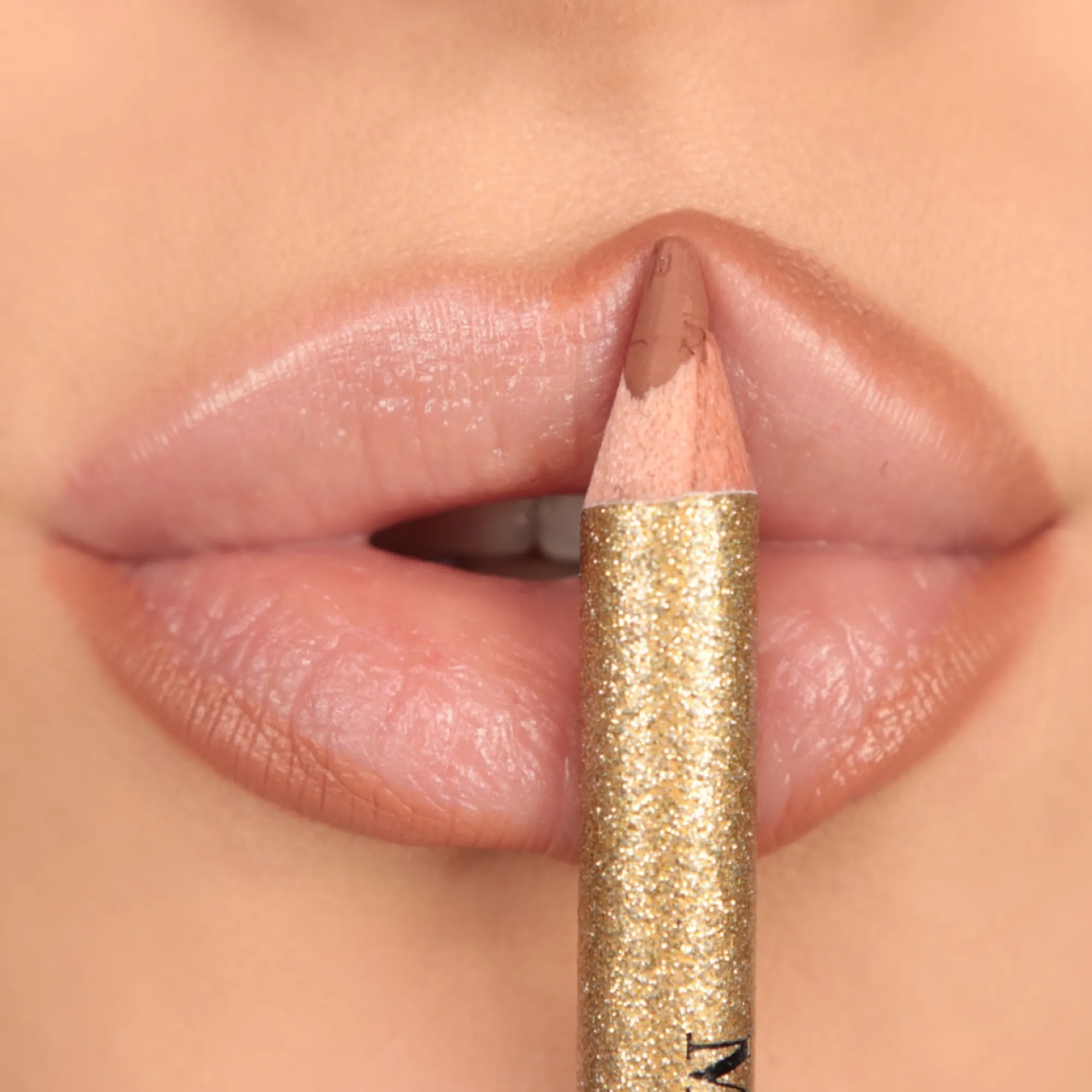 Mrs Glam - Mrs Kisses Lip Liner - Image 19