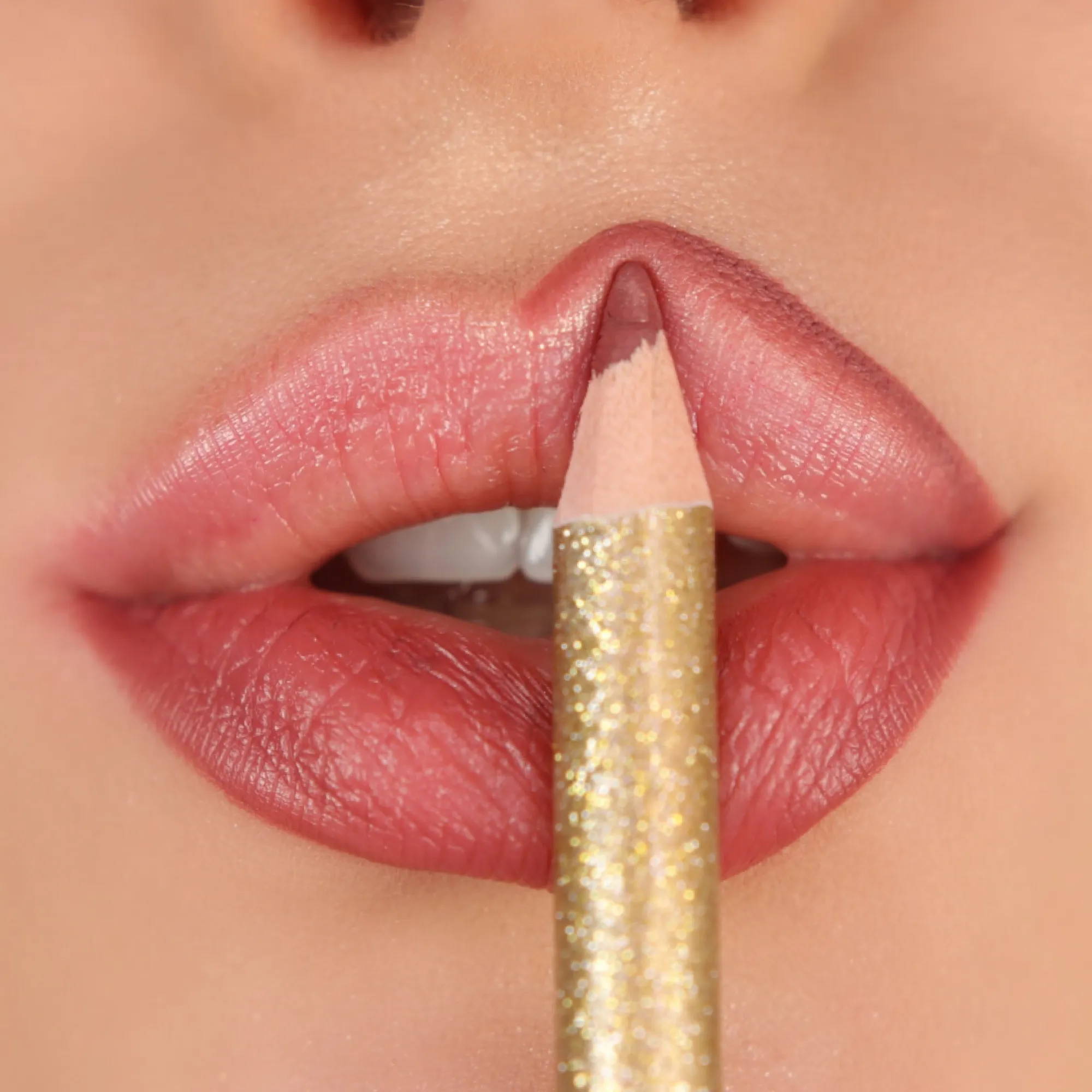 Mrs Glam - Mrs Kisses Lip Liner - Image 27