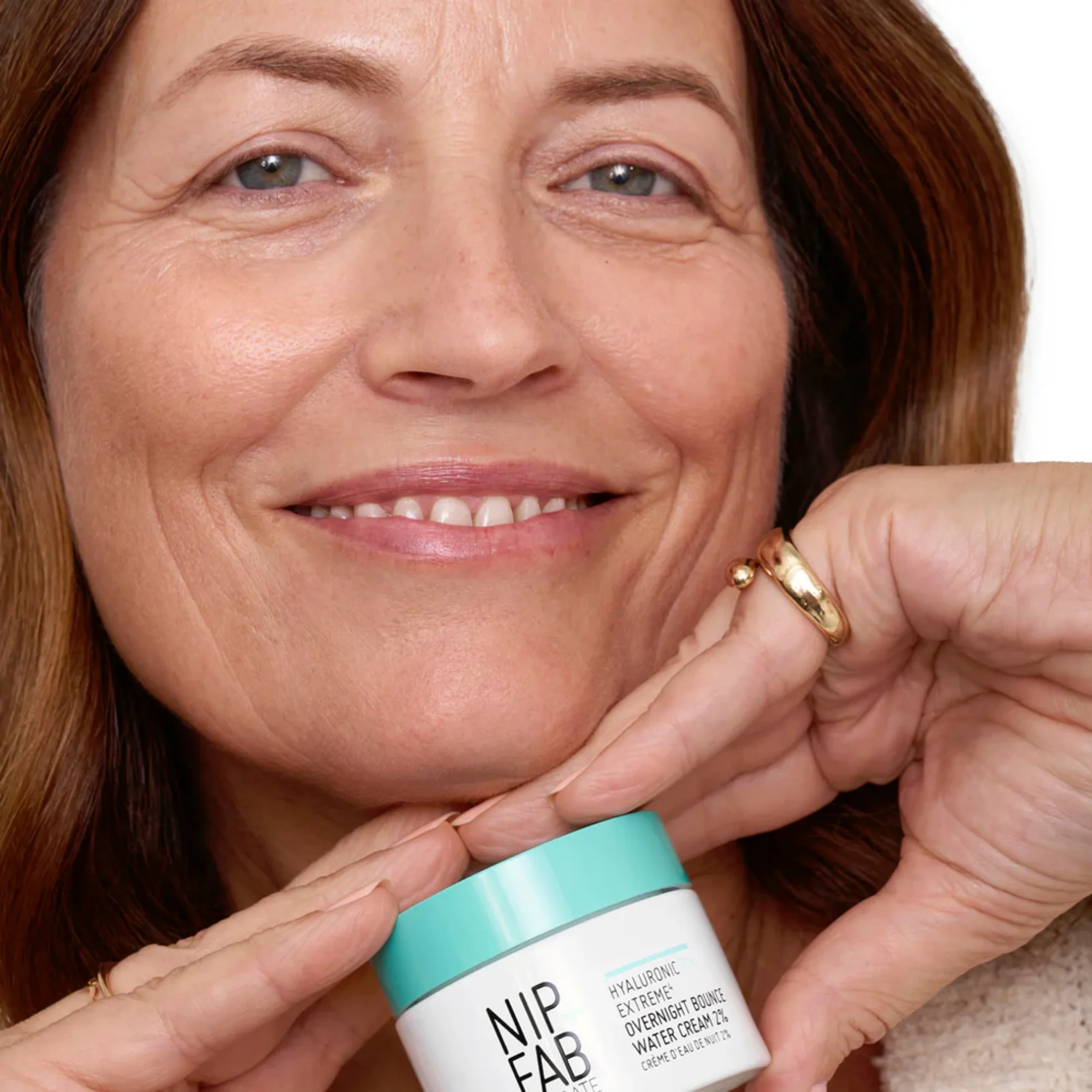 NIP+FAB - Hyaluronic Fix Extreme 4 Overnight Bounce Cream 2% - Image 3
