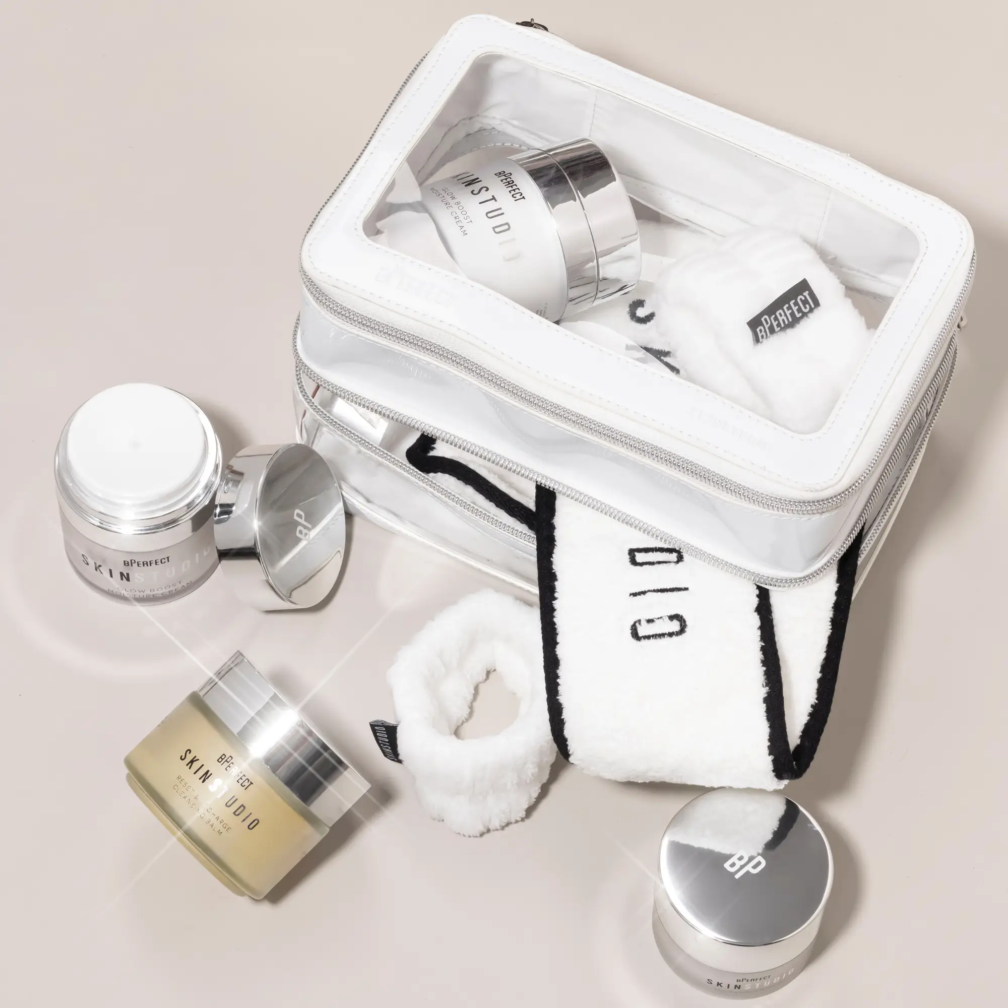Skin Studio - Double-Layered Travel Bag - Image 3